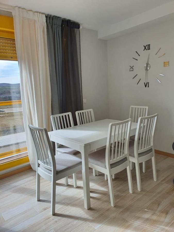 Apartamento Nuevo, Accesible Y Con Piscina !!! Саламанка Экстерьер фото