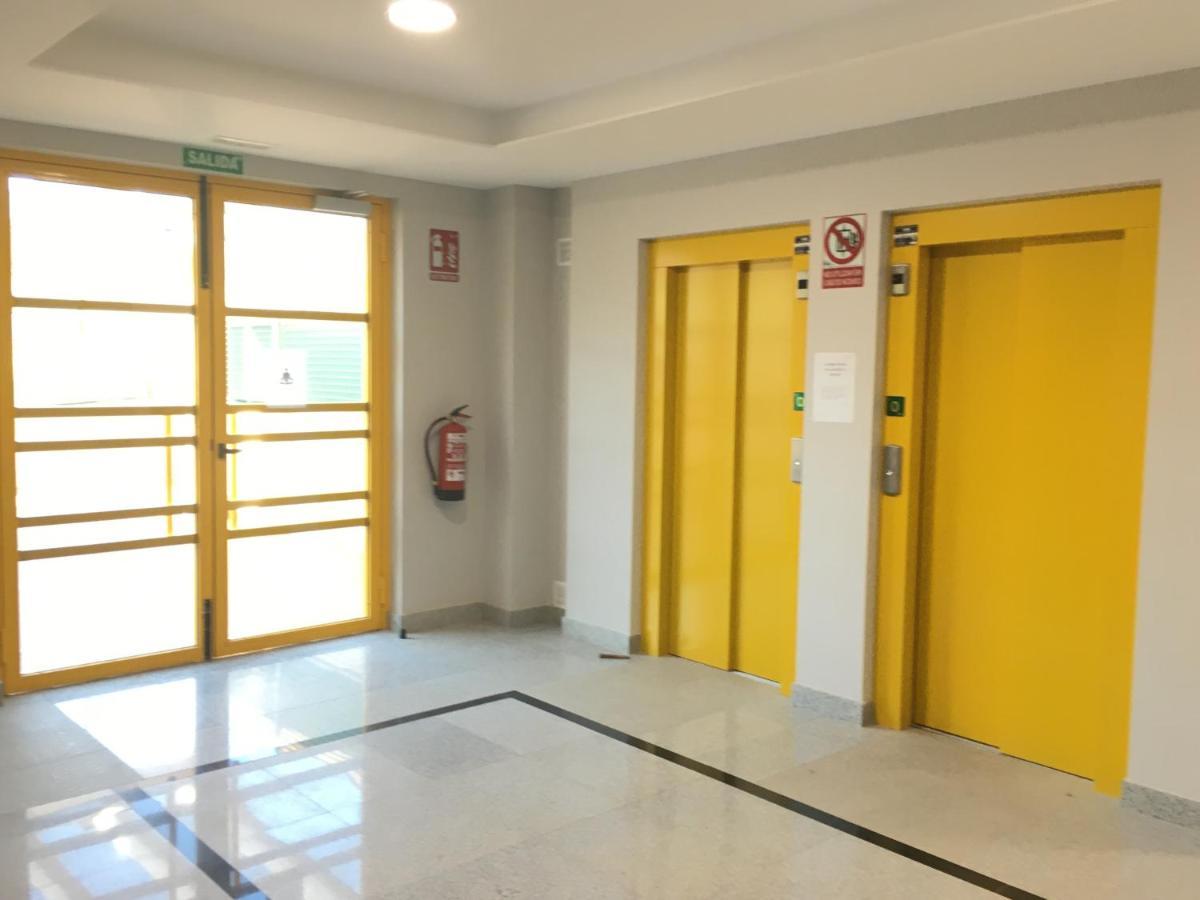 Apartamento Nuevo, Accesible Y Con Piscina !!! Саламанка Экстерьер фото
